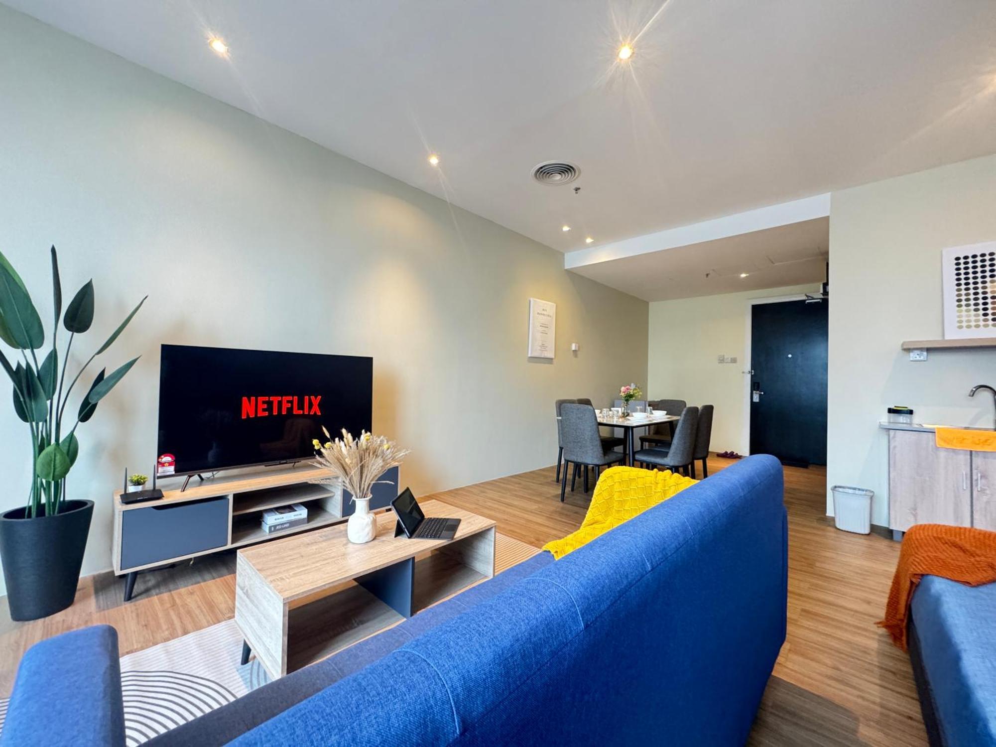 The Tinto Netflix Screen & Sleep - Bangsar South Mid Valley Kuala Lumpur Dış mekan fotoğraf