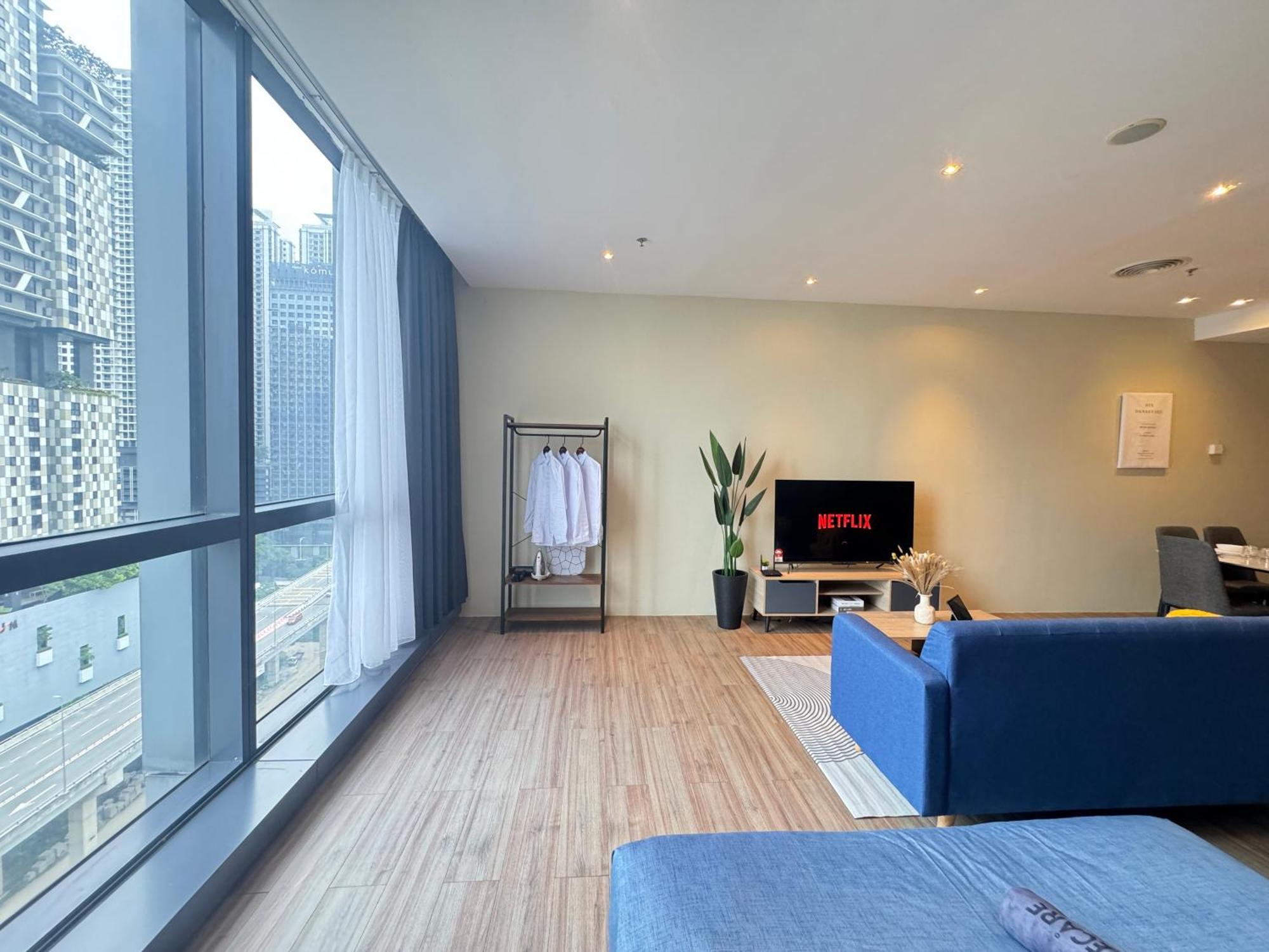 The Tinto Netflix Screen & Sleep - Bangsar South Mid Valley Kuala Lumpur Dış mekan fotoğraf