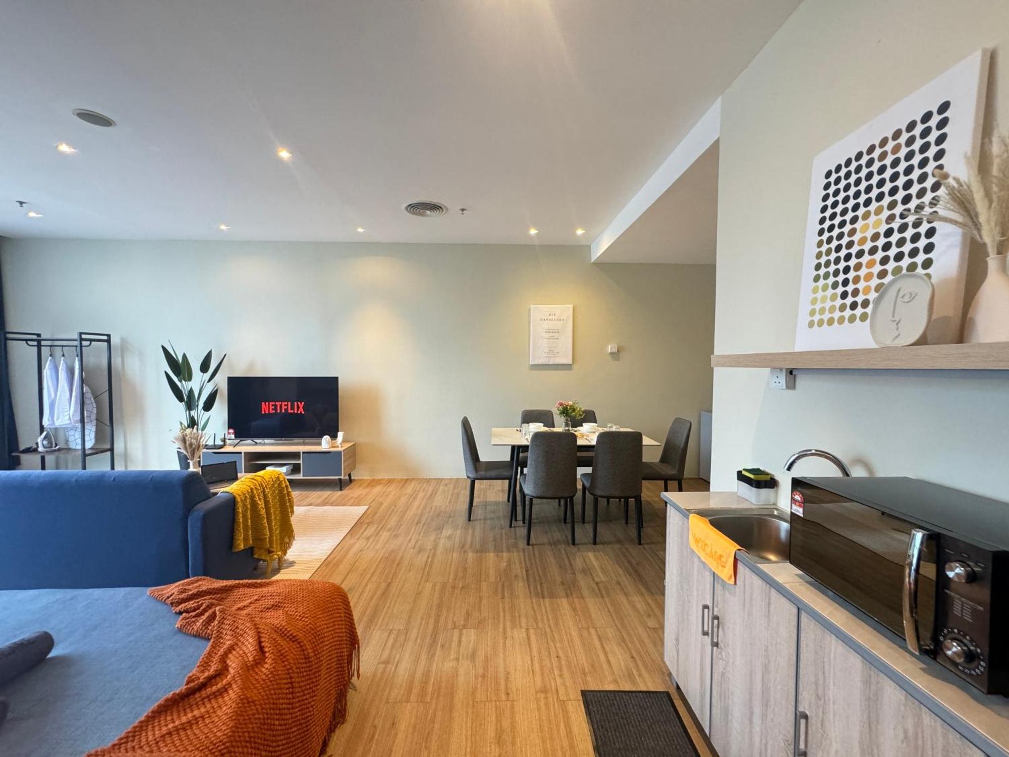 The Tinto Netflix Screen & Sleep - Bangsar South Mid Valley Kuala Lumpur Dış mekan fotoğraf